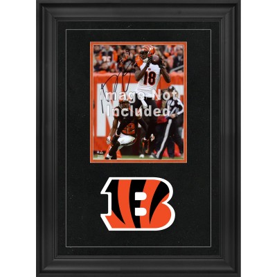 Cincinnati Bengals Fanatics Authentic Deluxe 8 x 10 Vertical Photograph Frame with Team Logo