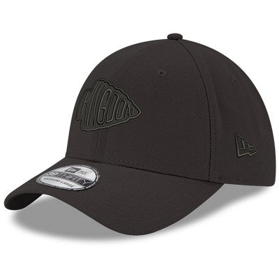 Kansas City Chiefs New Era Black On Black Logo 39THIRTY Flex Hat