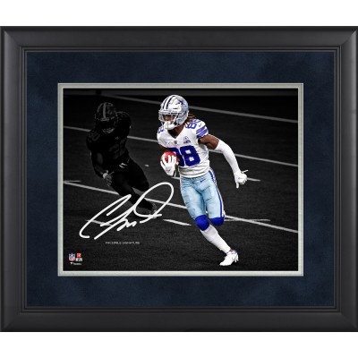Dallas Cowboys CeeDee Lamb Fanatics Authentic Framed 11 x 14 Spotlight Photograph - Facsimile Signature