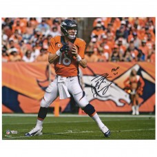 Autographed Denver Broncos Peyton Manning Fanatics Authentic 16 x 20 Action Photograph with HOF 21 Inscription