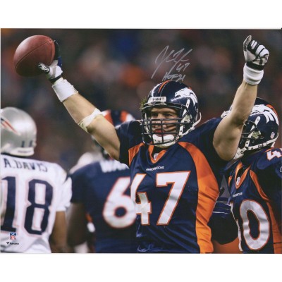 Autographed Denver Broncos John Lynch Fanatics Authentic 16 x 20 Arms Up Celebrating Photograph with HOF 21 Inscription