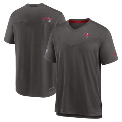 Футболка Tampa Bay Buccaneers Nike Sideline Coach Chevron Lock Up Logo V-Neck Performance - Pewter