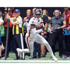 Unsigned Atlanta Falcons Kyle Pitts Fanatics Authentic NFL Rookie Debut Photograph