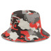 Бейсболка Atlanta Falcons New Era Camo 2022 NFL Training Camp Official Bucket