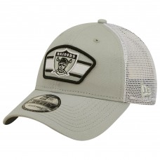 Бейсболка Las Vegas Raiders New Era Logo Patch Trucker 9FORTY - Gray/White