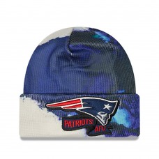 Вязанная шапка New England Patriots New Era 2022 Sideline Ink Dye - Navy