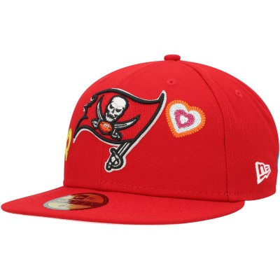 Бейсболка Tampa Bay Buccaneers New Era Chain Stitch Heart 59FIFTY - Scarlet