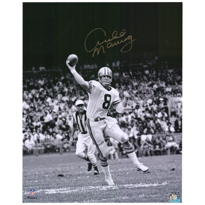 Autographed New Orleans Saints Archie Manning Fanatics Authentic 16 x 20 Black & White Passing Photograph