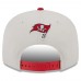 Бейсболка Tampa Bay Buccaneers New Era 2023 NFL Draft 9FIFTY Snapback - Stone/Red