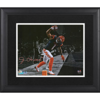 Фото с автографом Cincinnati Bengals Ja'Marr Chase Fanatics Authentic Framed 11 x 14 Touchdown Spike Spotlight
