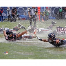Unsigned Chicago Bears Fanatics Authentic Celebrate Winning in the Rain Photograph